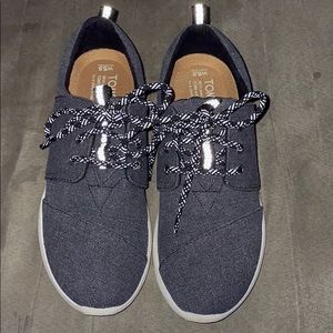 Toms Tennis Shoes